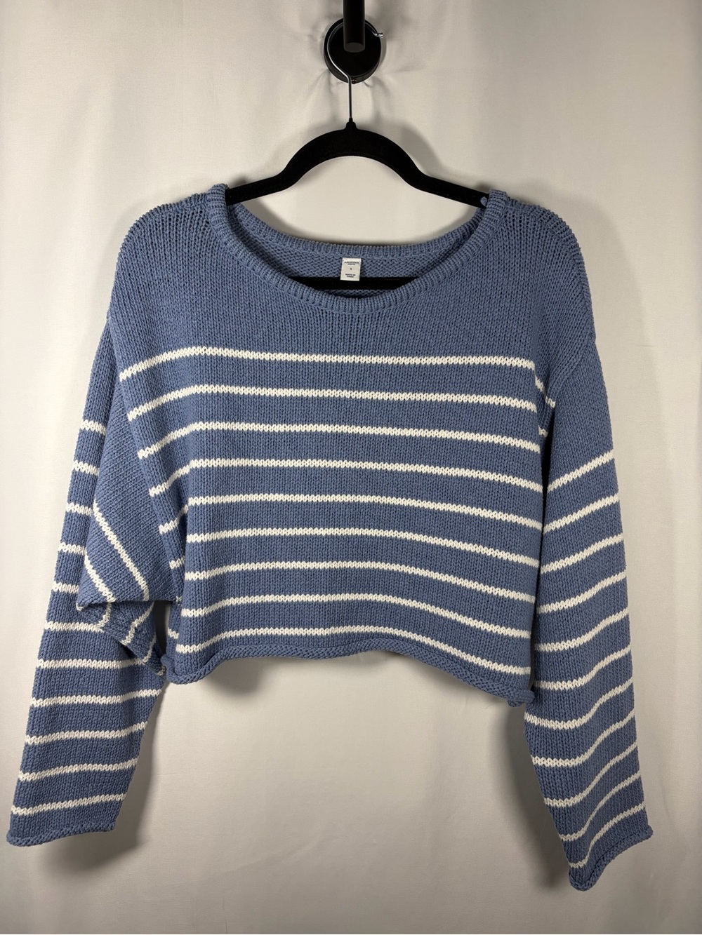 Arizona Jean Company Blue and White Striped Cropped Baggy Sweater Size Small